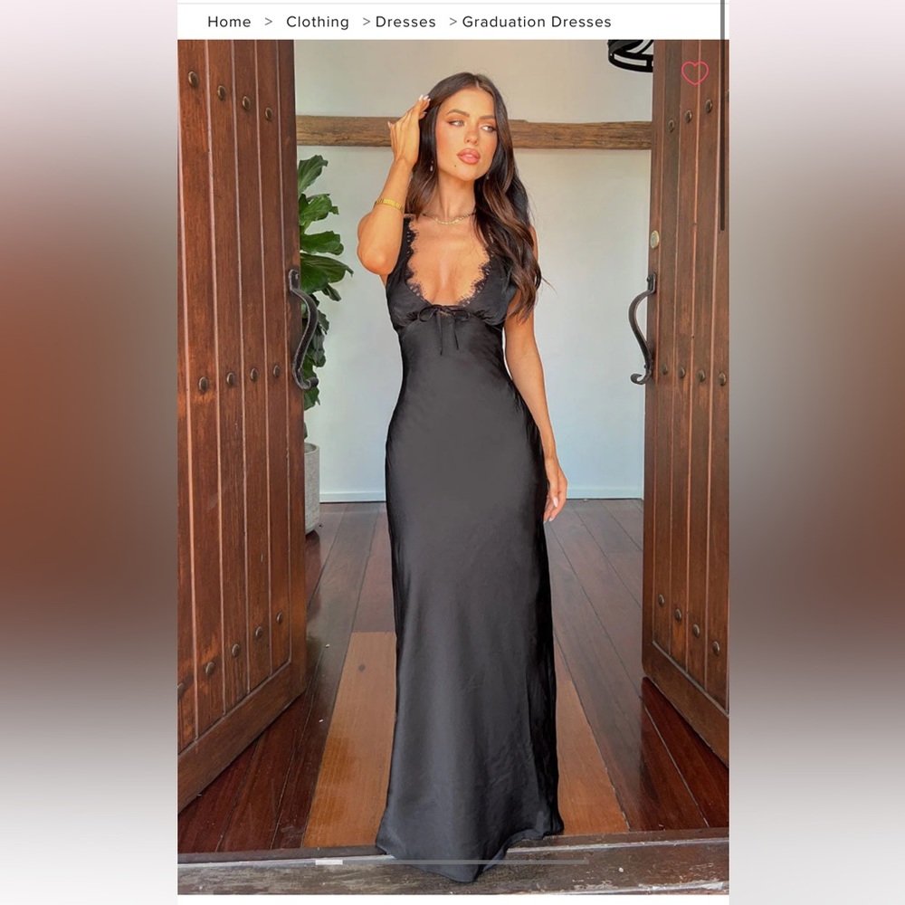 Elegant Black Lace Trim Maxi Dress